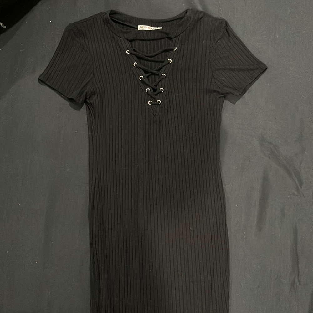 Heart & Hips Short Sleeve Dress